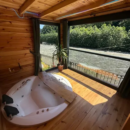 호텔 Elfida Tinyhouse Çamlıhemşin